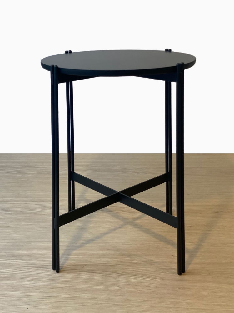 Smart Chic Coffe Table Small Base Black Lacquer Top